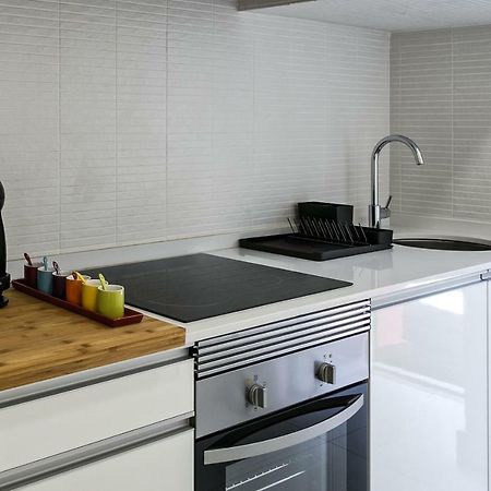 Hip Tailor Made Flat In Bairro Alto Apartman Lisboa Kültér fotó