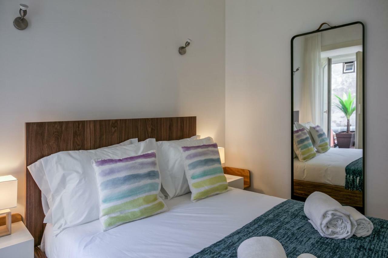 Hip Tailor Made Flat In Bairro Alto Apartman Lisboa Kültér fotó