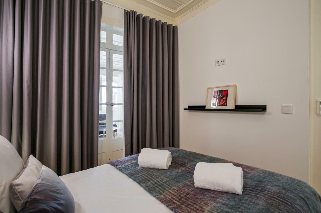 Hip Tailor Made Flat In Bairro Alto Apartman Lisboa Kültér fotó