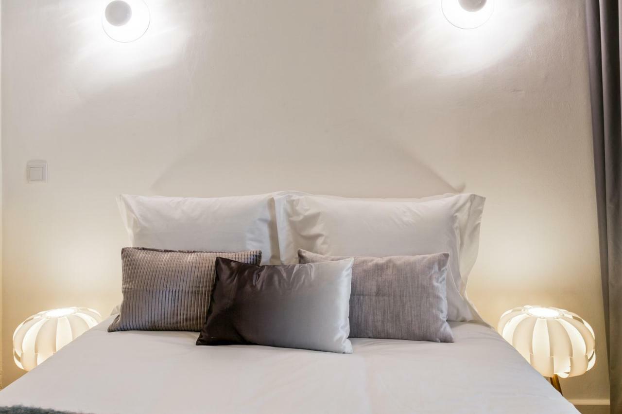 Hip Tailor Made Flat In Bairro Alto Apartman Lisboa Kültér fotó